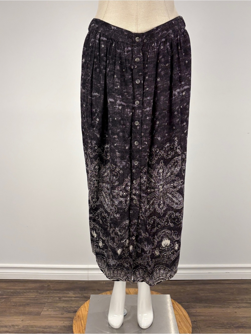 American Eagle NWT Boho Button-Front Maxi Skirt Floral Paisley Black XXS